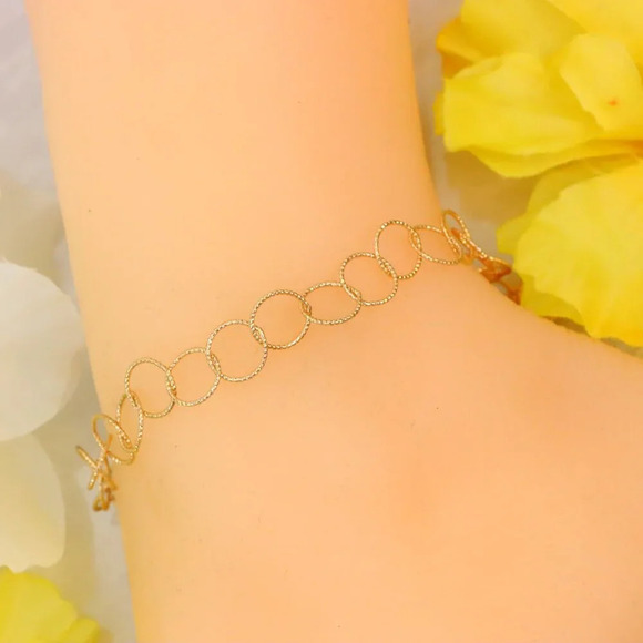 Minimalist Anklet, Sleek & Modern Design, Women’s Fashion, YC110415-A - Picture 7 of 10